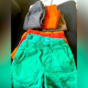 Sz. 7 Tea Collection Shorts Bundle! Eight Shorts! Be ready for Summer! ☀️ 🩳